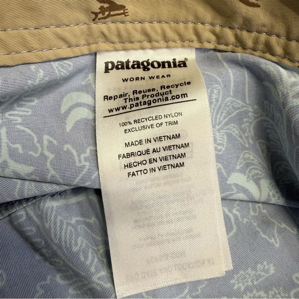Patagonia Wavefarer Boardshorts Men’s 33 Ghost Purple - Picture 11 of 13